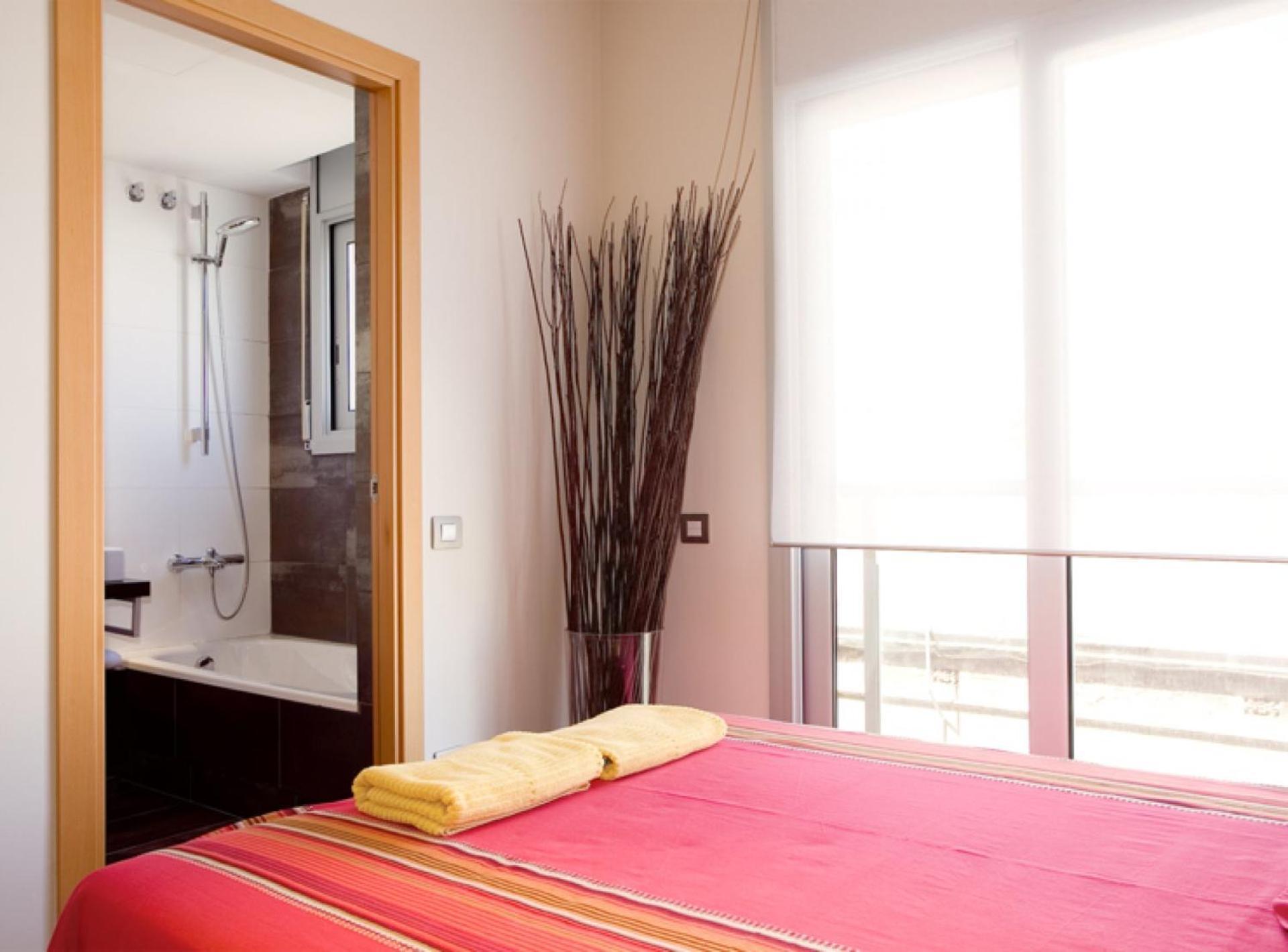 Mar Bella Apartment *